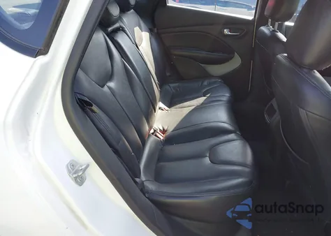 2016 Dodge Dart Sxt из США, поврежденный, VIN 1C3CDFBB6GD644628